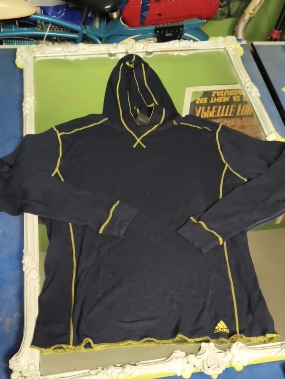 Mens XXL Adidas Men’s Navy Hoodie with Yellow Stitching. Very Cool
